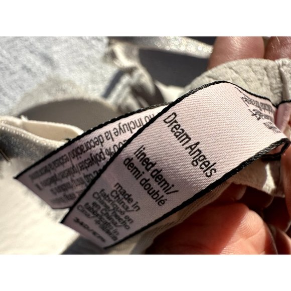 Victoria’s Secret Bra 34D Ivory Floral  Lace Shimmer Dream Angels Demi Womens - Picture 11 of 12
